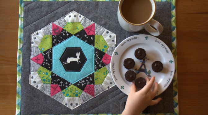 EPP Rose Star Mega Mug Rug: Finishing {Sizzix Tutorial}