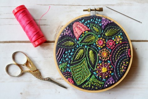 AG Stitched embroidery hoop aurifil 12wt