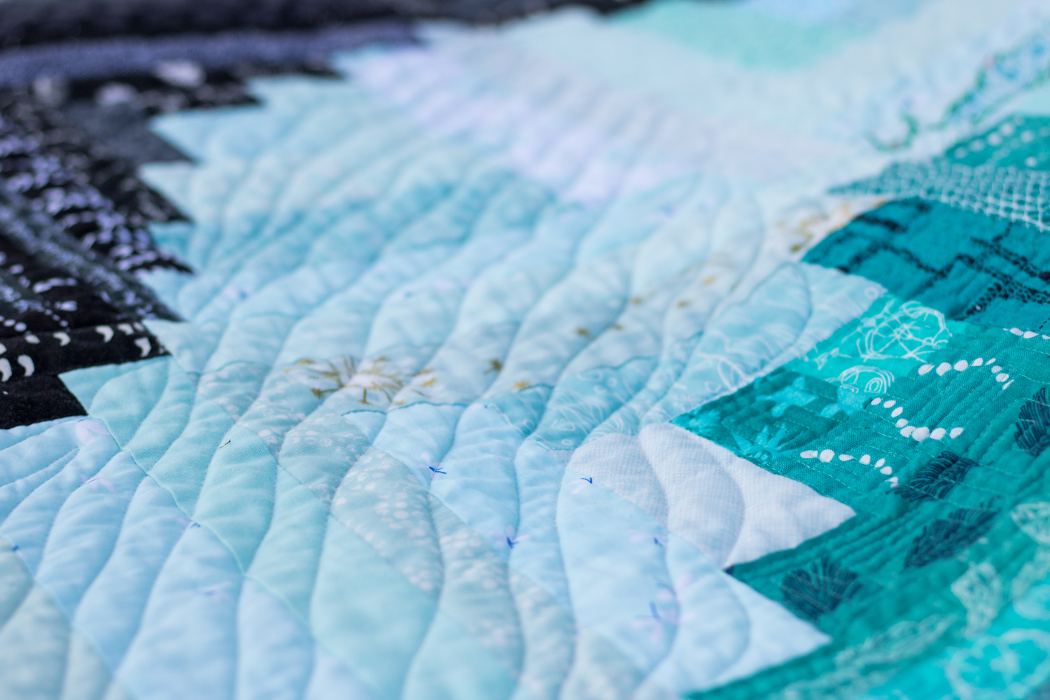 Finn's Milestone quilt finish freemotion quilting aurifil thread