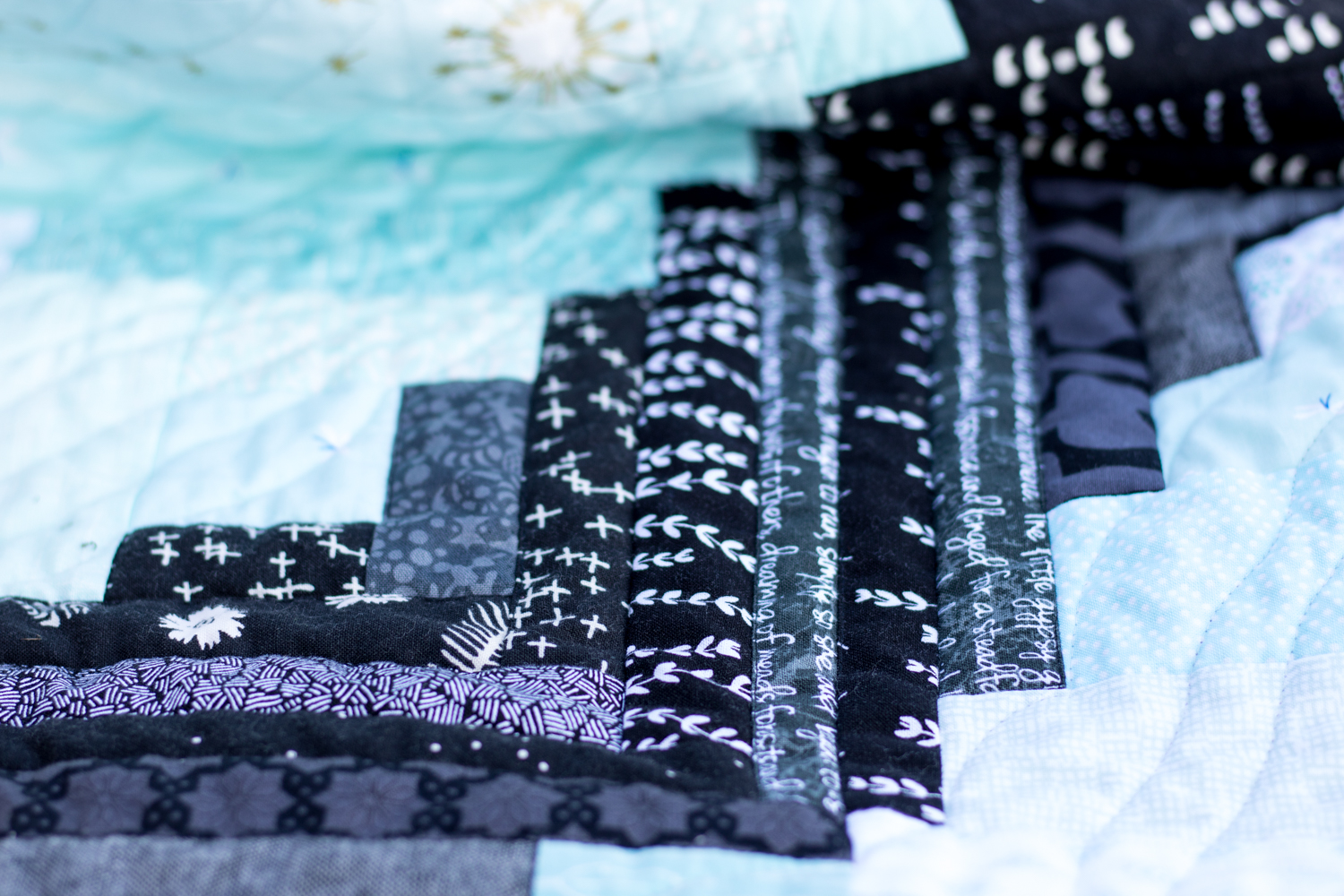 Finn's Milestone quilt finish freemotion quilting aurifil thread